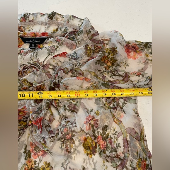 Needle & Thread Floral Print Ruffle Blouse Size:4 - Picture 12 of 12